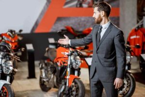 Comprare una moto a prezzi contenuti